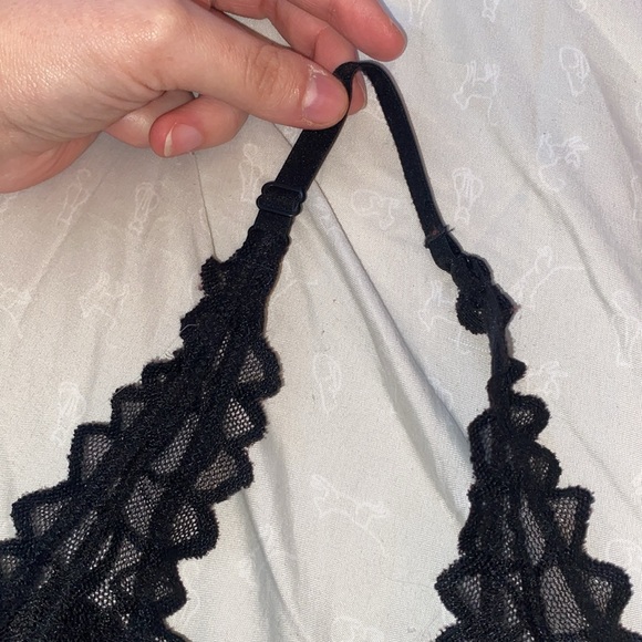 Love Pink Black Bralette Size Small (AA-C) - Picture 10 of 10